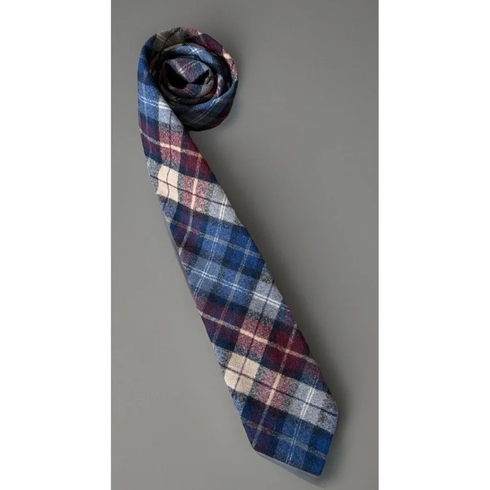 Pendleton Neckwear Tie Red Blue Plaid All Over Pattern 100% Virgin Wool USA JBHS